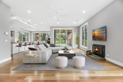 lounge room