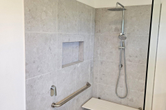 walk in shower 