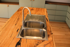 kitchen sink